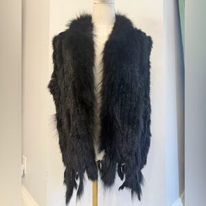 Women’s Black Fur (rabbit?) Sleeveless Fringed Oversized Vest VERY SOFT